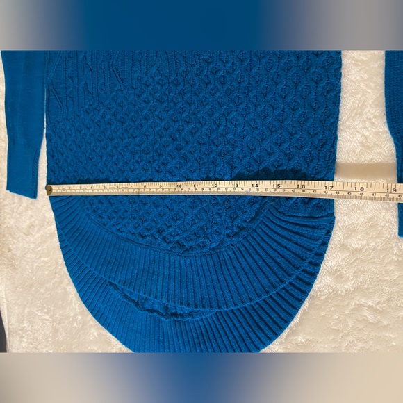 New York and Co Womens Medium Turquoise Hi-Low Long Sleeve Sweater - Picture 5 of 7